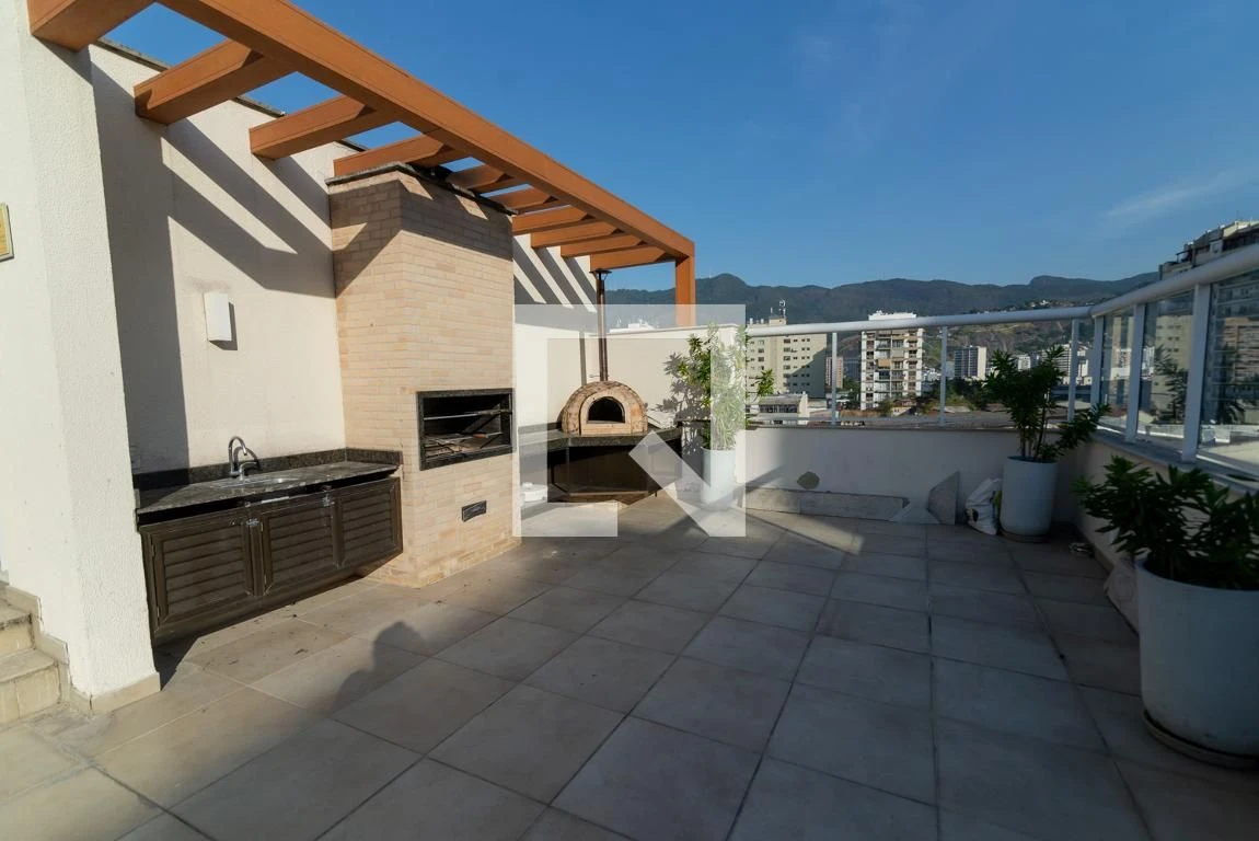 Apartamento com 2 quartos e varanda — photo 16