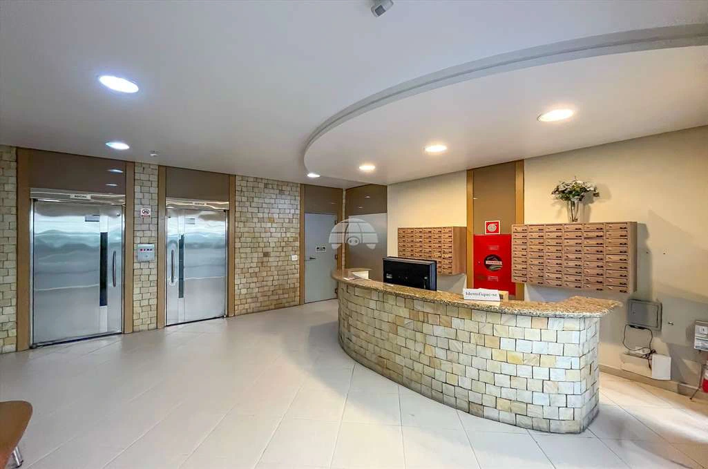 Apartamento de 1 dormitorio de 43 m² con cocina a medida — photo 5