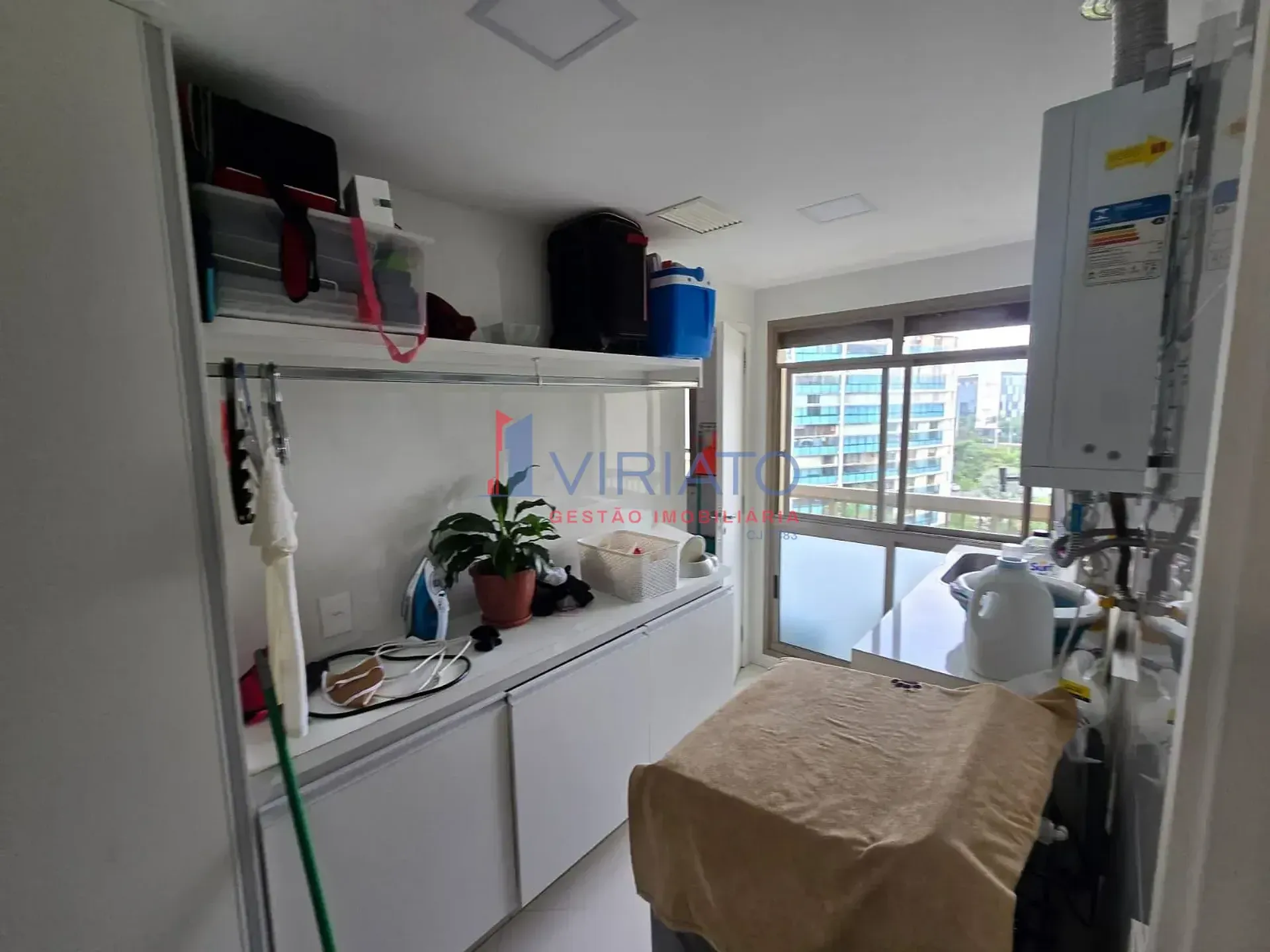 Furnished apartment with 4 bedrooms and 5 bathrooms — photo 16