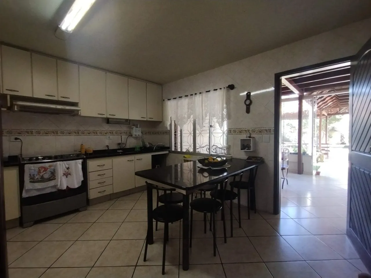 Single-level house with 4 bedrooms, garden and BBQ — photo 2