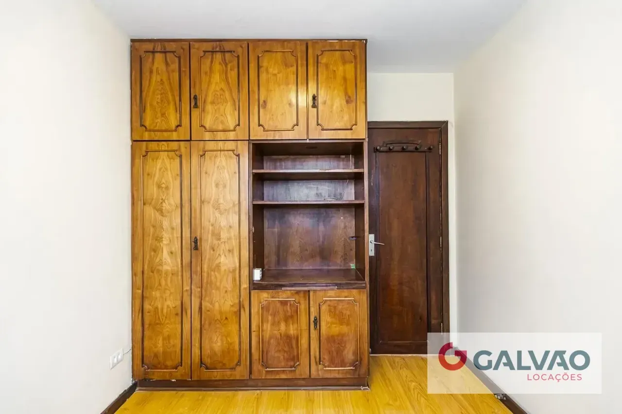 3-bedroom apartment with balcony and 1 parking spot — photo 16
