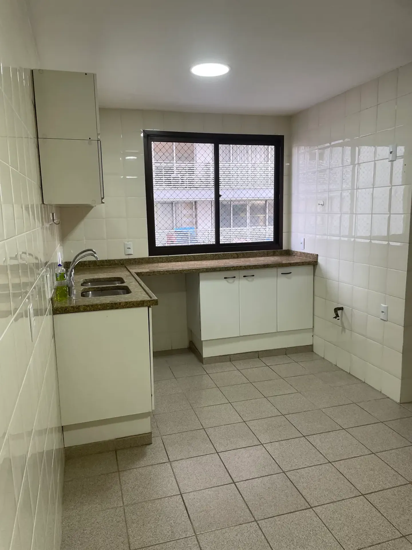 Apartamento de 3 quartos com máquina de lavar