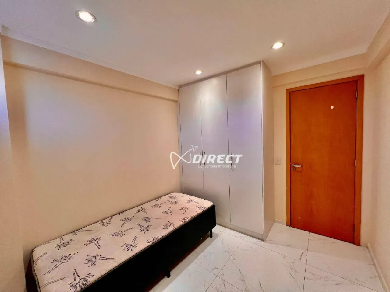 Furnished 3-bedroom apartment with 2 bathrooms — photo 3