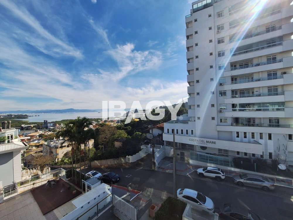 Apartamento de 2 dormitórios com 121 m² e 2 vagas — photo 4