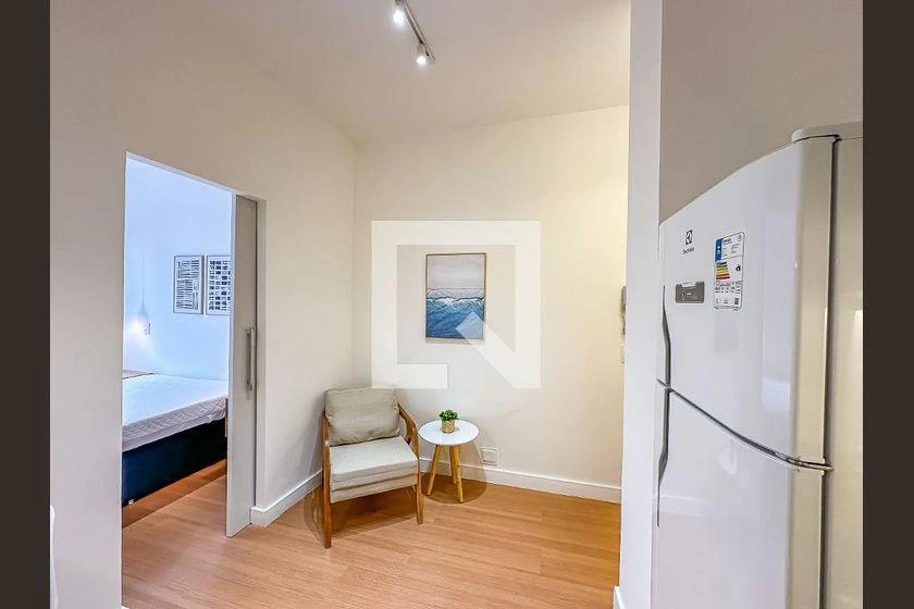 Furnished apartment, 35 m², with a home office — photo 26