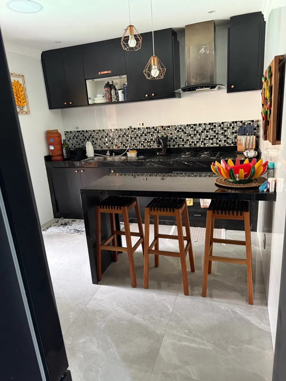 Furnished house, 100 m², with a glass-enclosed balcony