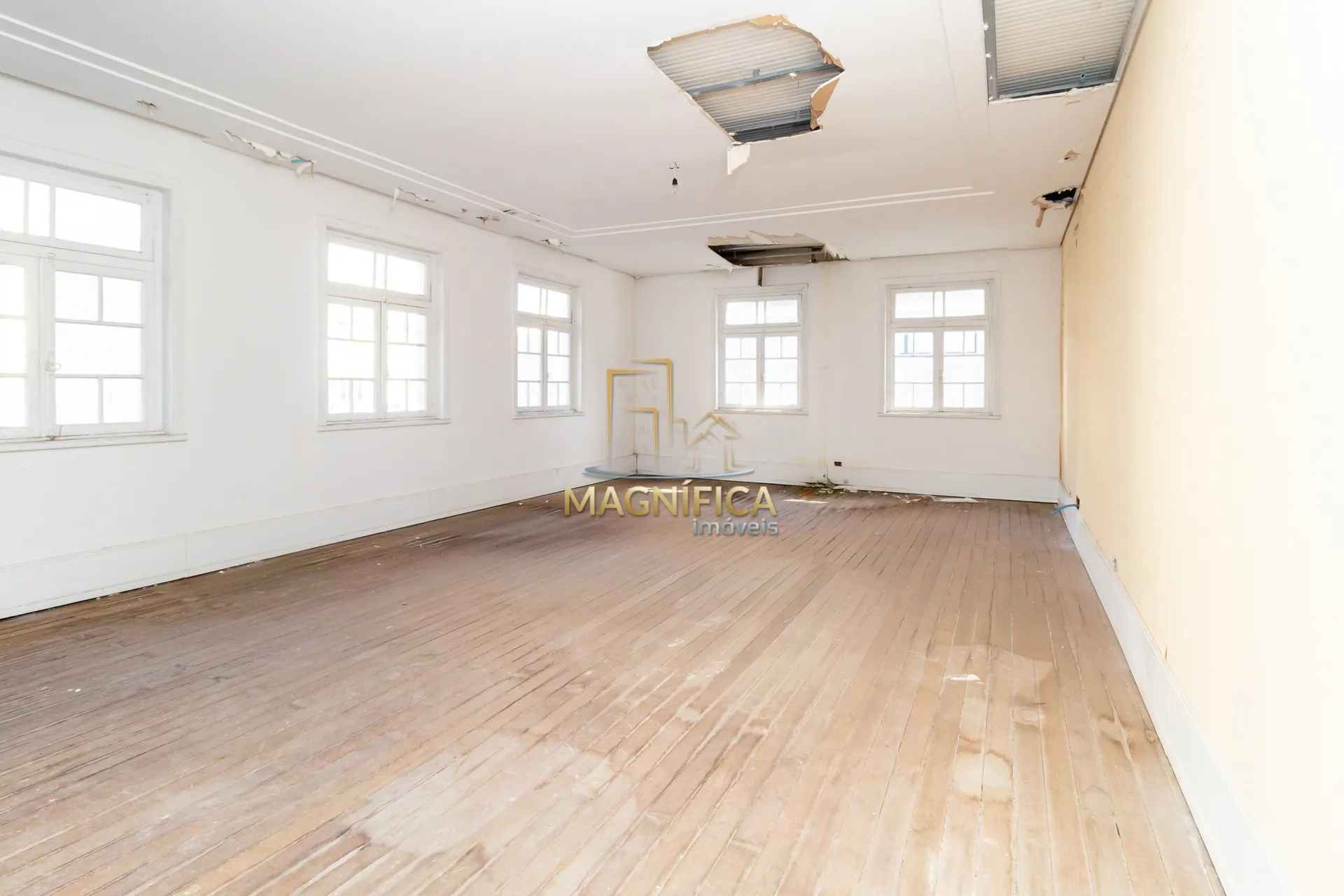 Commercial house with 1 bedroom and balcony, 501 m² — photo 5