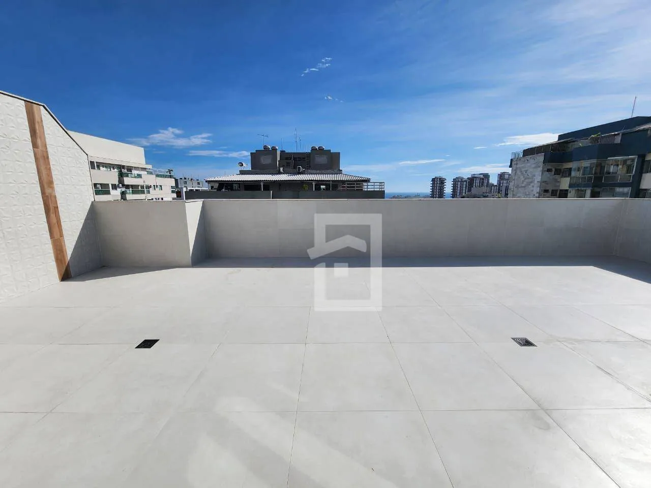 197 m² apartment on the 22nd floor with a private garden — photo 13
