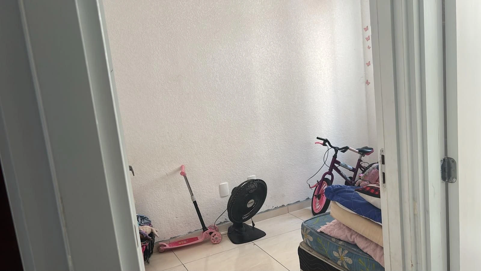 46 m² apartment with a home office and a washing machine — photo 15