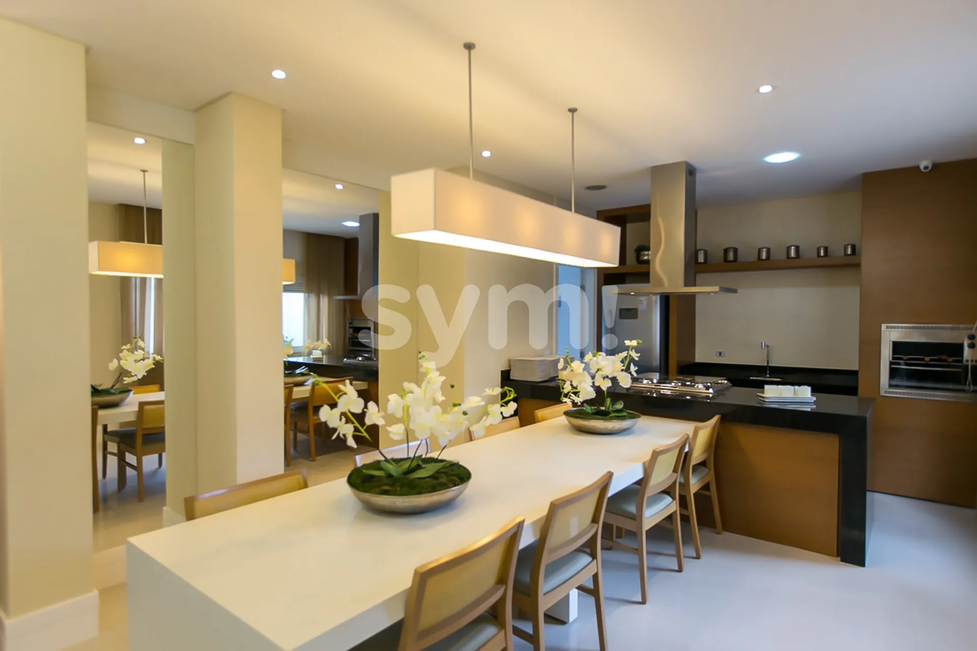 256 m² apartment with 3 en-suite bedrooms and enclosed balcony — photo 35