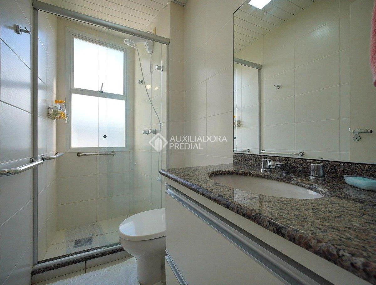 Furnished apartment, 65 m², with a washing machine — photo 14