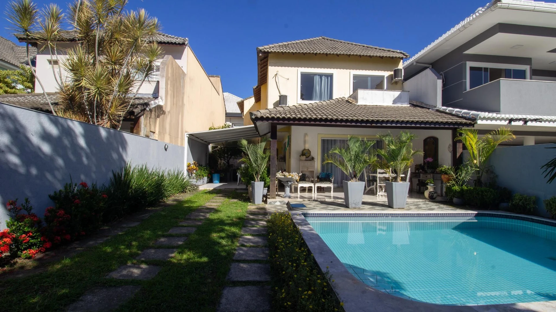 Furnished house with 4 bedrooms and private garden — photo 5