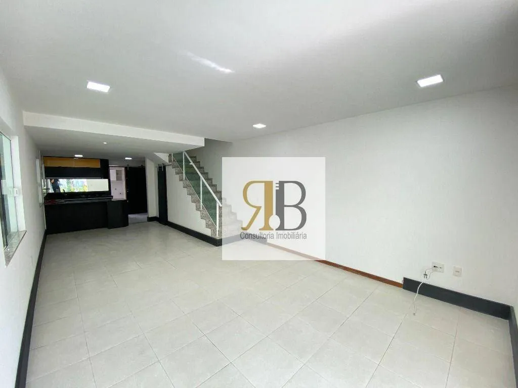 House with 4 bedrooms and open-plan gas kitchen — photo 3