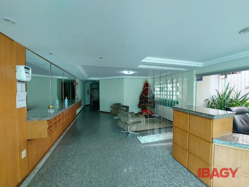 Apartamento de 4 dormitorios con 135 m² y 1 suite — photo 32