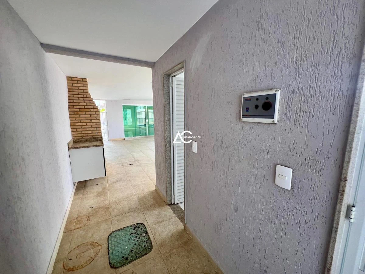 Detached home with 5 en-suite bedrooms and 541 m² — photo 42