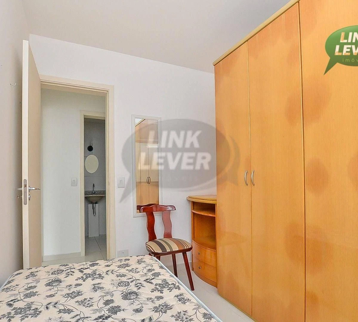 Квартира з 2 спальнями та заскленим балконом — photo 46