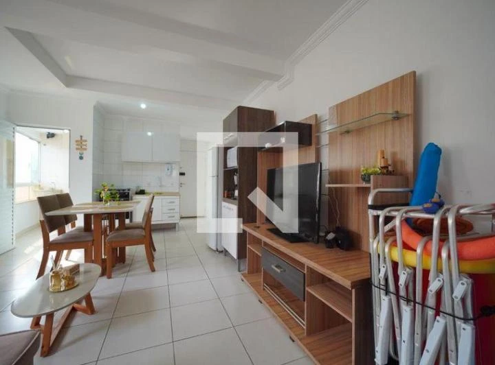 Furnished 1-bedroom apartment with an open-plan kitchen — photo 5