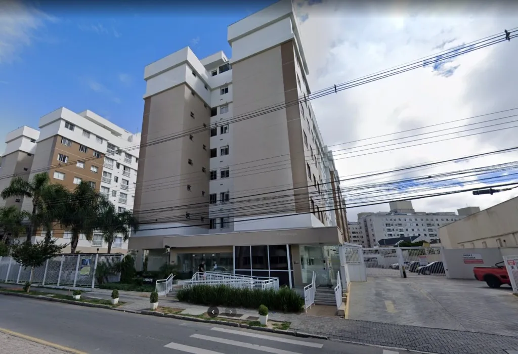 Apartamento de 2 quartos com cozinha fechada e fogão a gás — photo 18