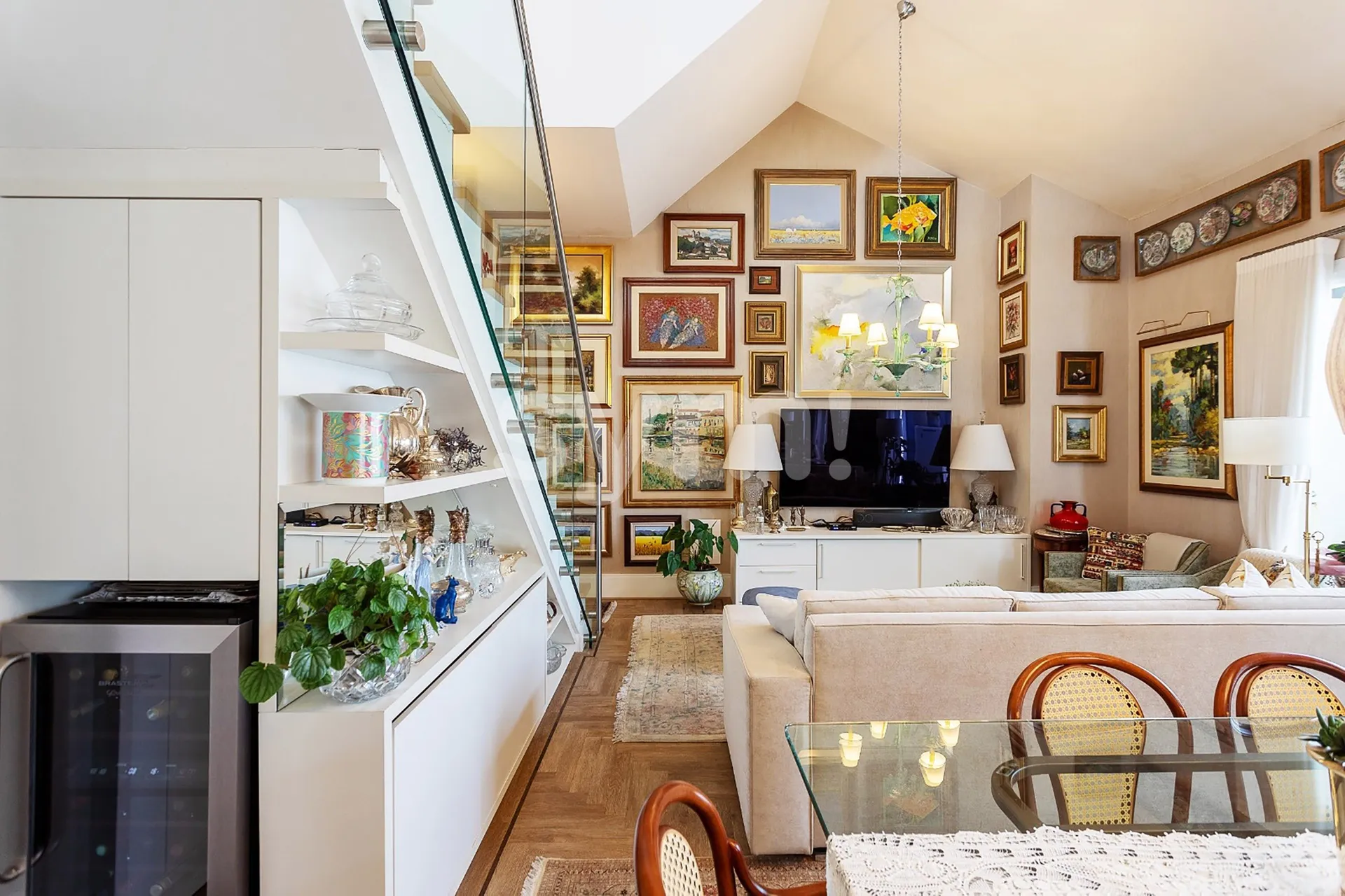 3-bedroom top-floor apartment with gas kitchen — photo 10