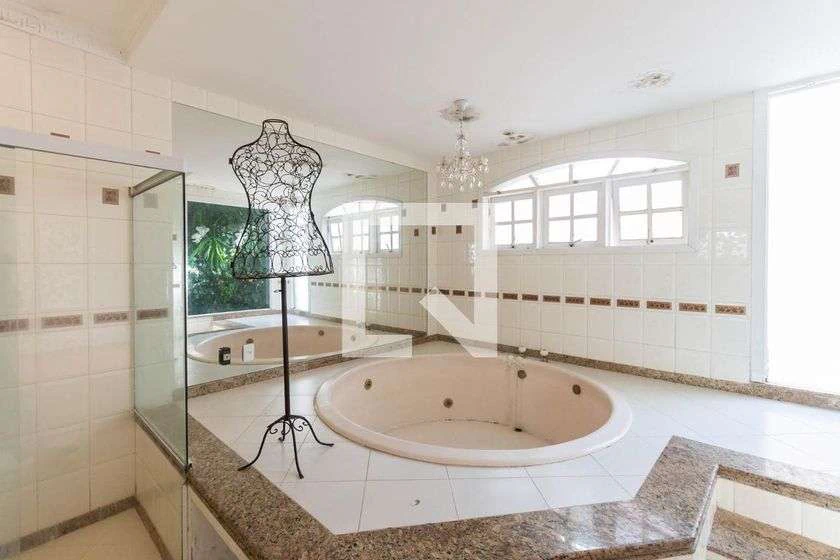 4-bedroom house for rent with private garden and balcony — photo 13