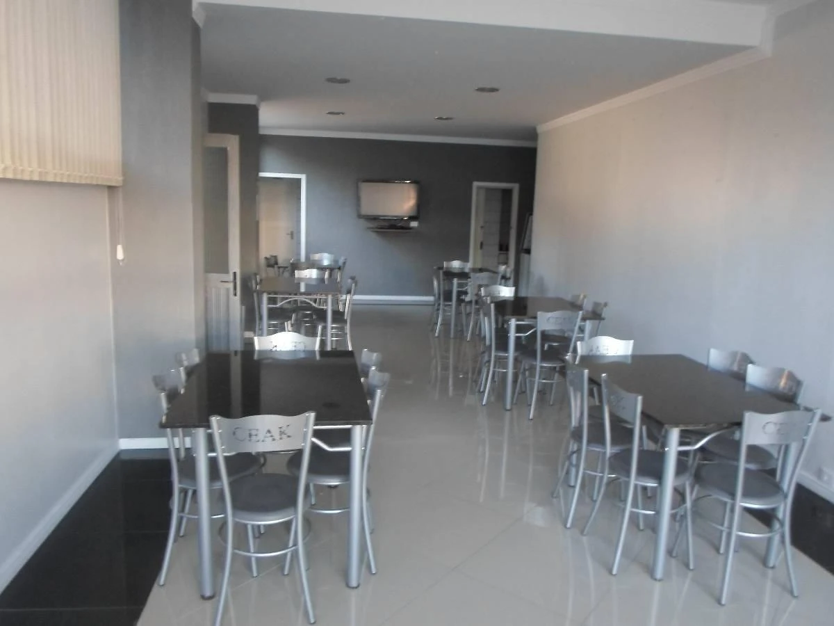 Unfurnished apartment with 3 bedrooms, 1 bath, 1 parking — photo 27
