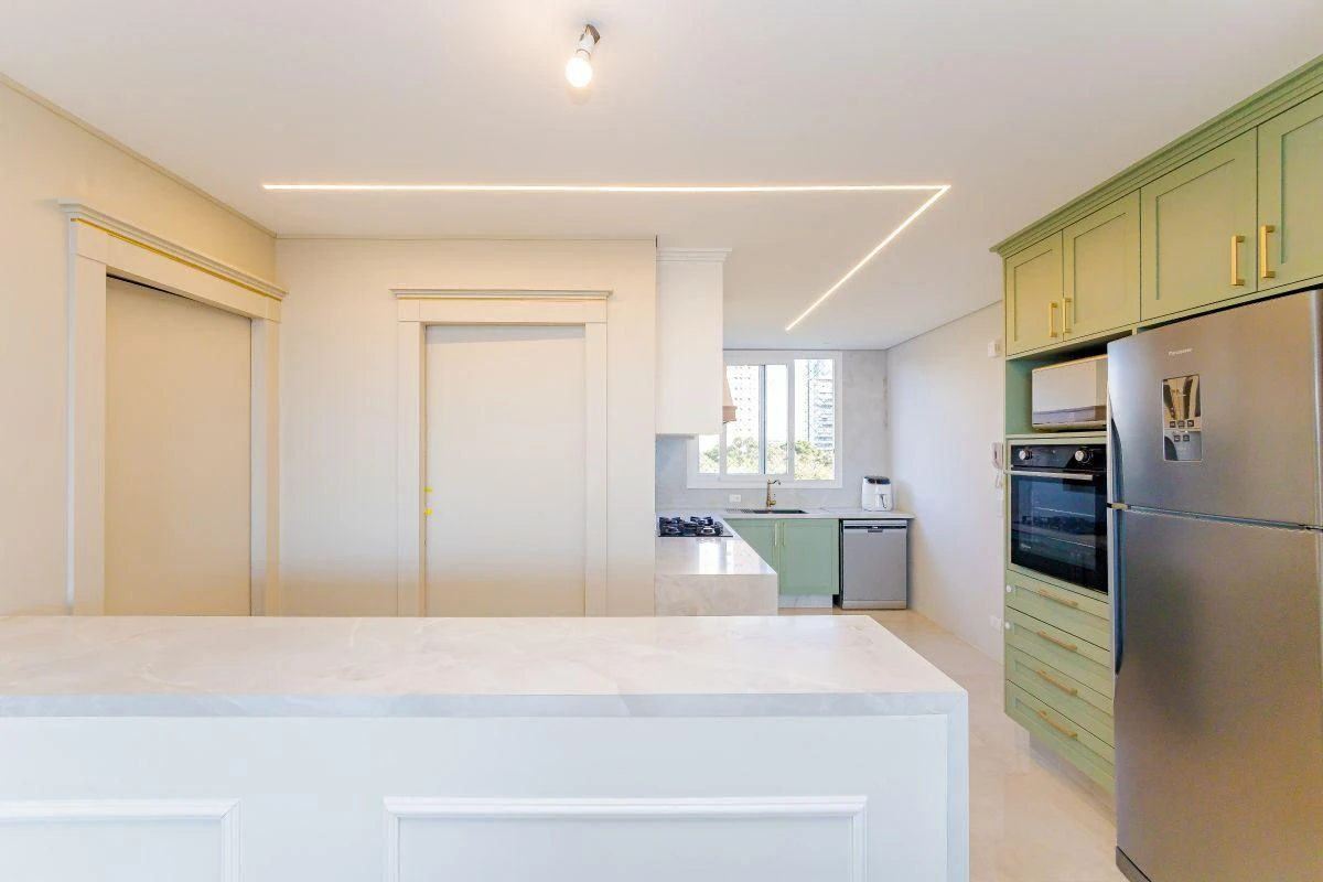 Furnished apartment 215 m² with 3 en-suite bedrooms