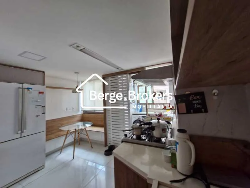 Apartamento amueblado con 3 dormitorios y 4 baños — photo 19