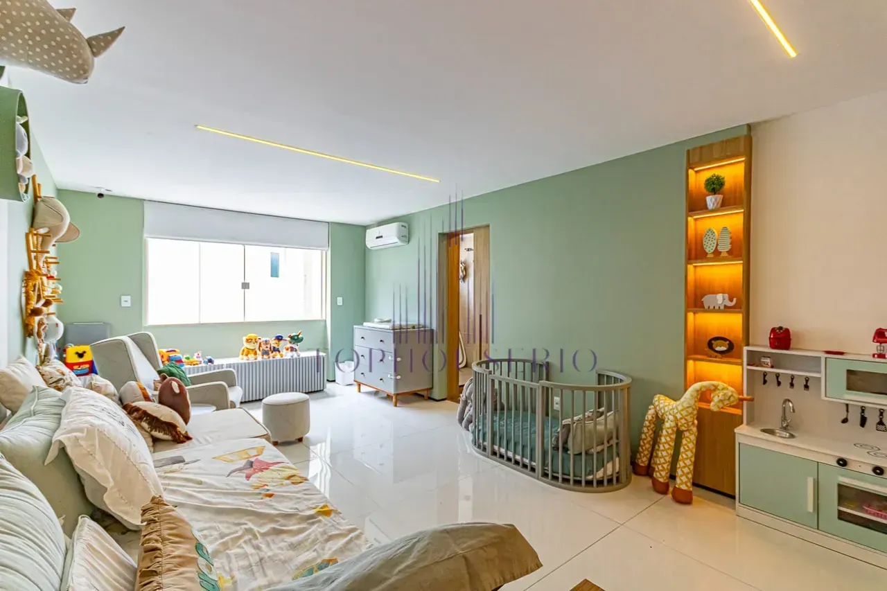 Casa com 4 quartos, 5 banheiros e vista para as montanhas — photo 47