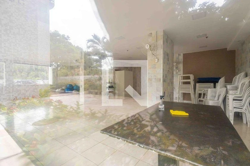 Furnished 50 m² apartment with 2 bedrooms and parking — photo 33