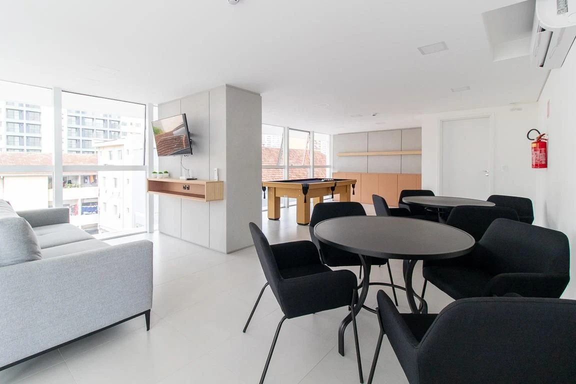 Студия 20 м² со стиральной машиной и панорамными окнами — photo 13