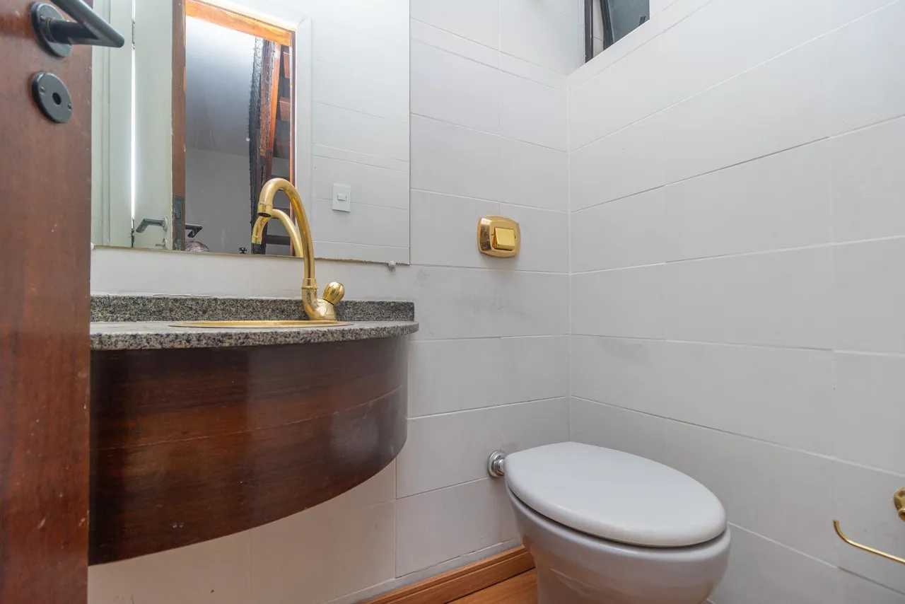 4-bedroom house with 4 bathrooms and 1 parking spot — photo 10