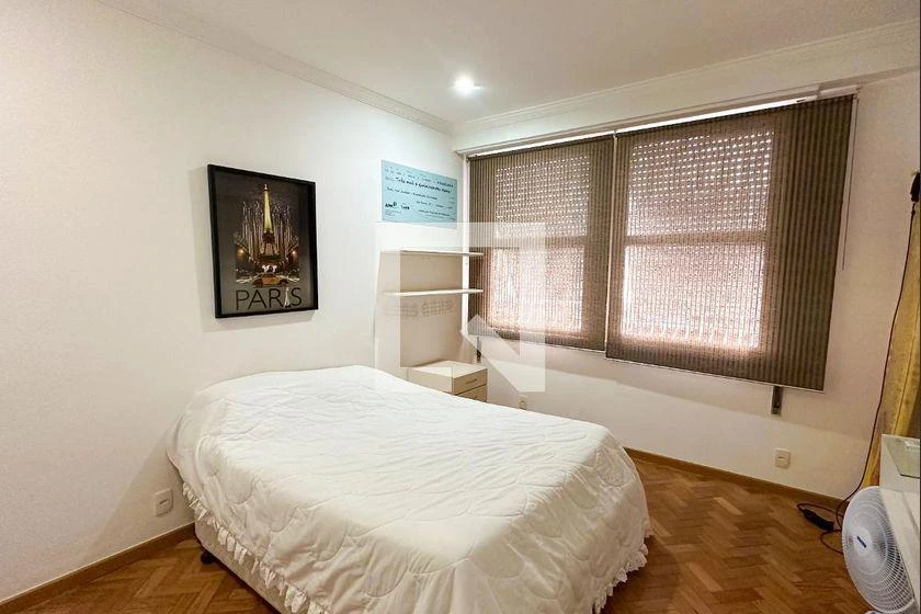 4-bedroom apartment with a home office — photo 19