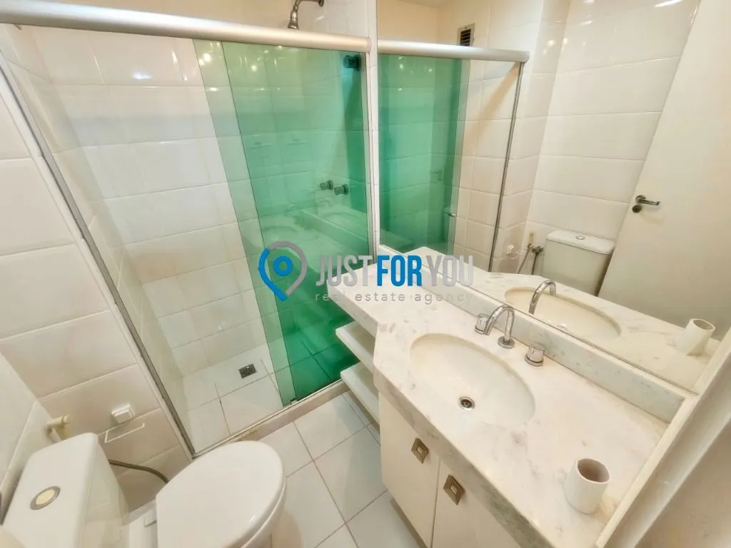 Furnished 2-bedroom apartment, 68 m², 1 parking space — photo 30