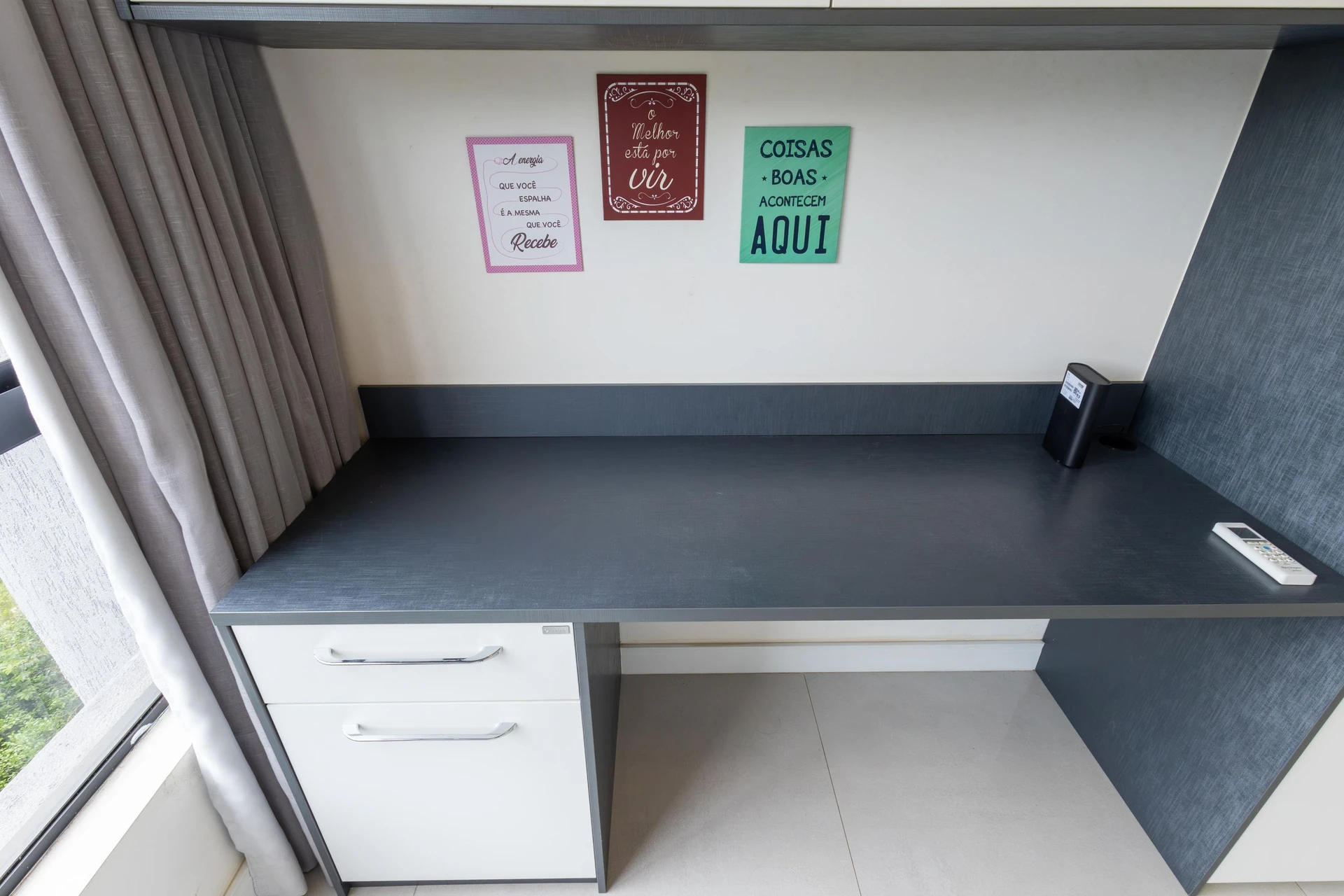 2-bedroom apartment with a glass-enclosed balcony — photo 42