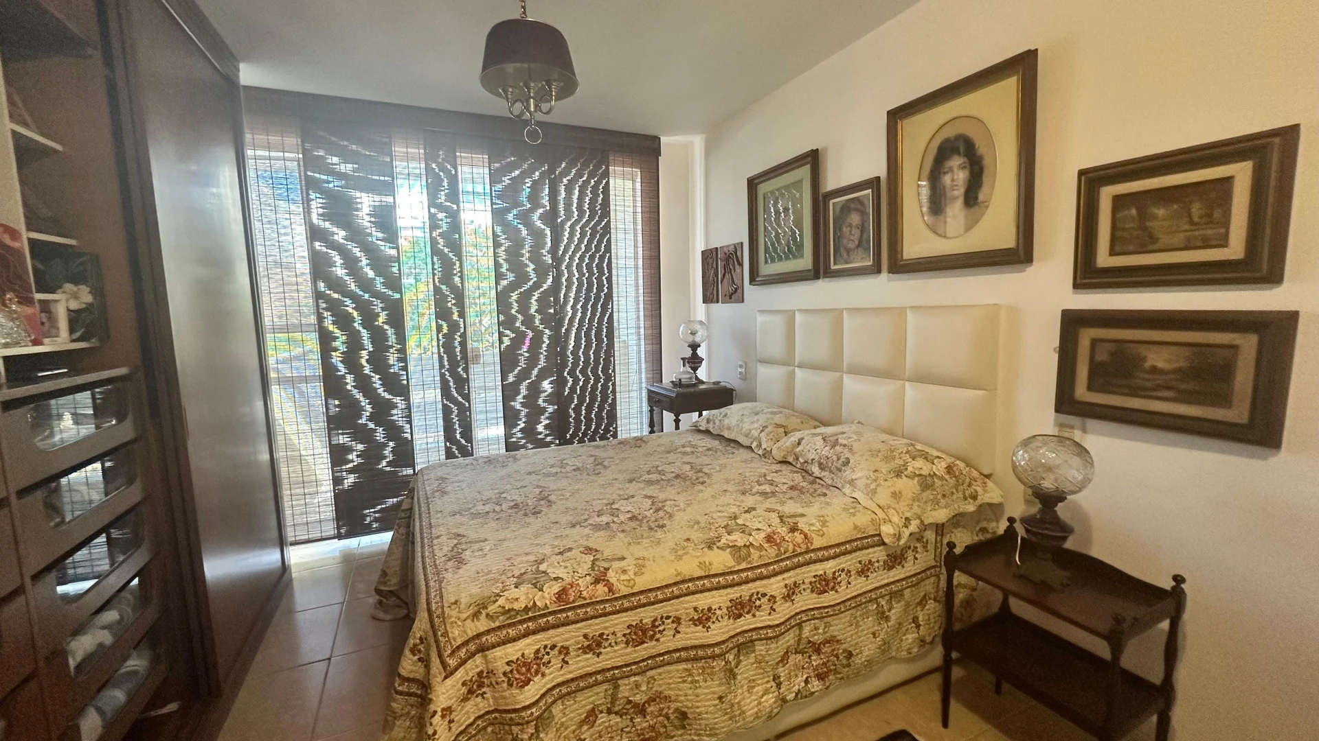 Casa mobiliada em condomínio com 5 quartos e quintal — photo 42