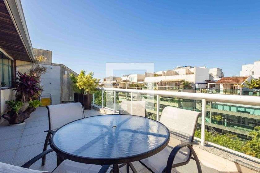 Rental duplex with 3 en-suite bedrooms and 203 m² — photo 24