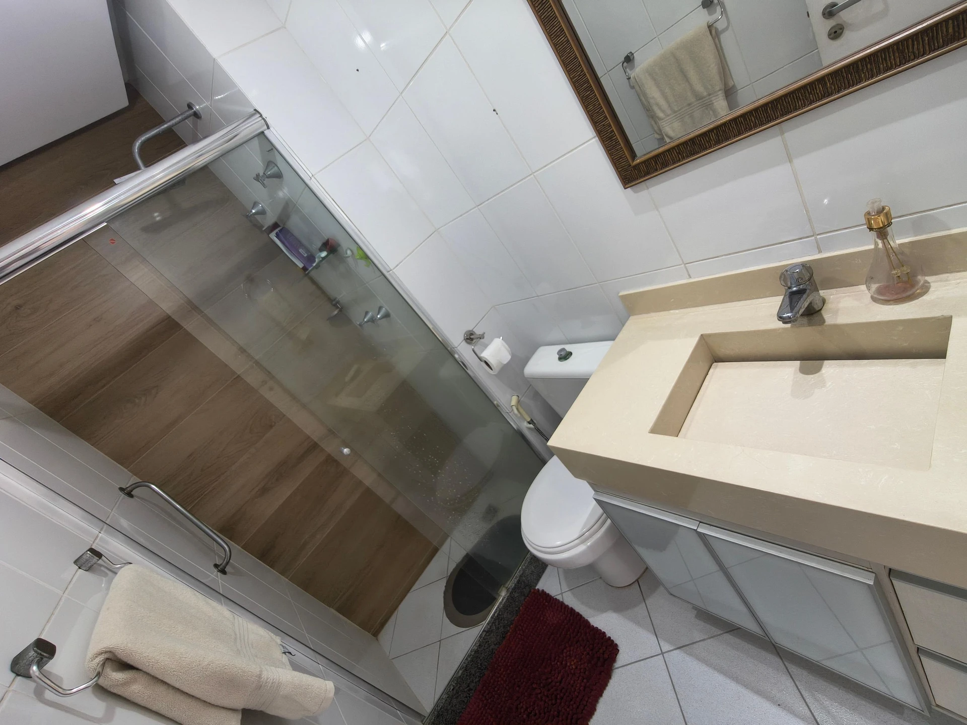 3-bedroom apartment in a building with a sauna — photo 34