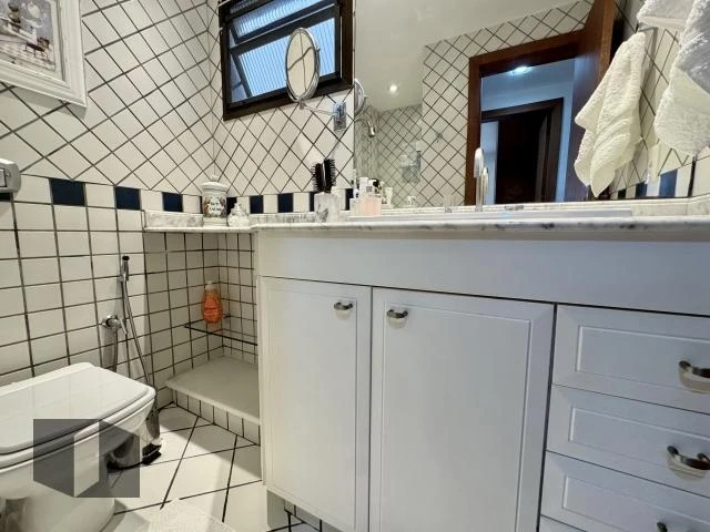 Apartamento mobiliado de 3 quartos com varanda envidraçada — photo 20