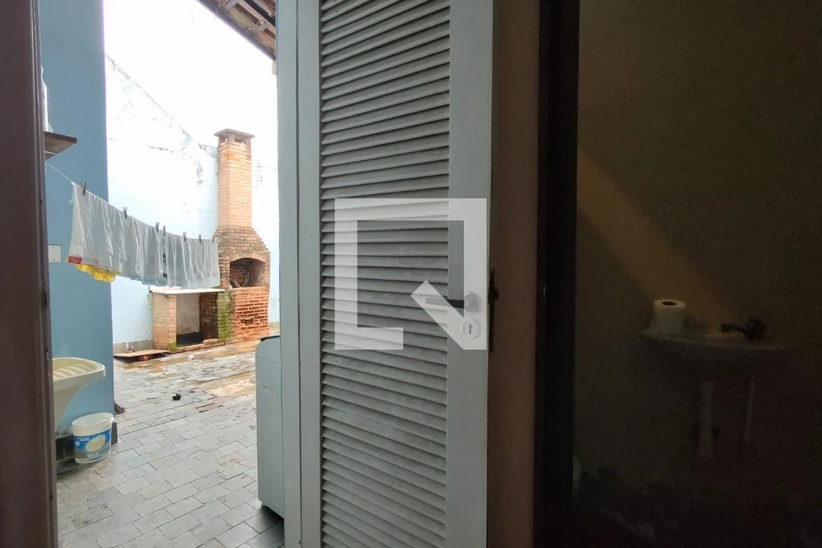 Furnished house with 3 bedrooms, private garden and 2 spots — photo 77