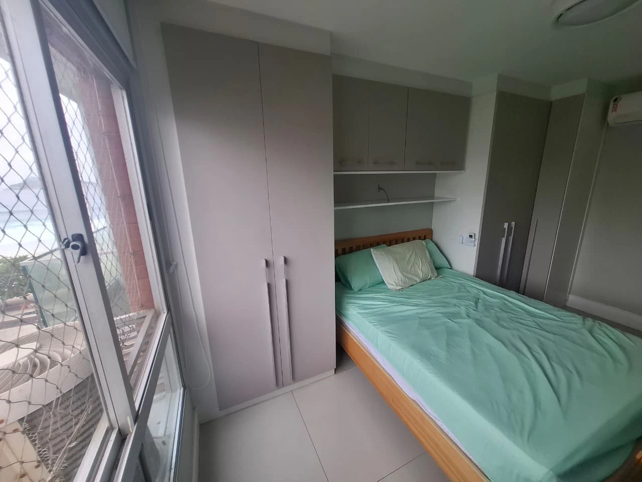Furnished 35 m² apartment with balcony and 1 bedroom — photo 17