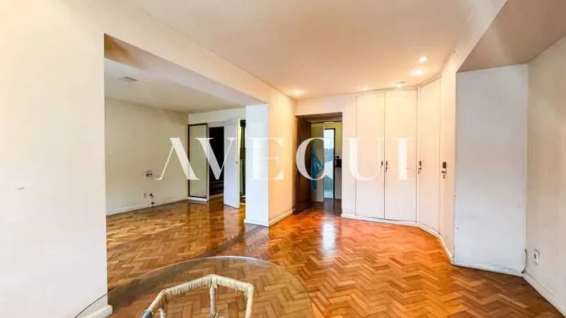 Duplex penthouse with 480 m², 4 bedrooms and 5 baths — photo 14