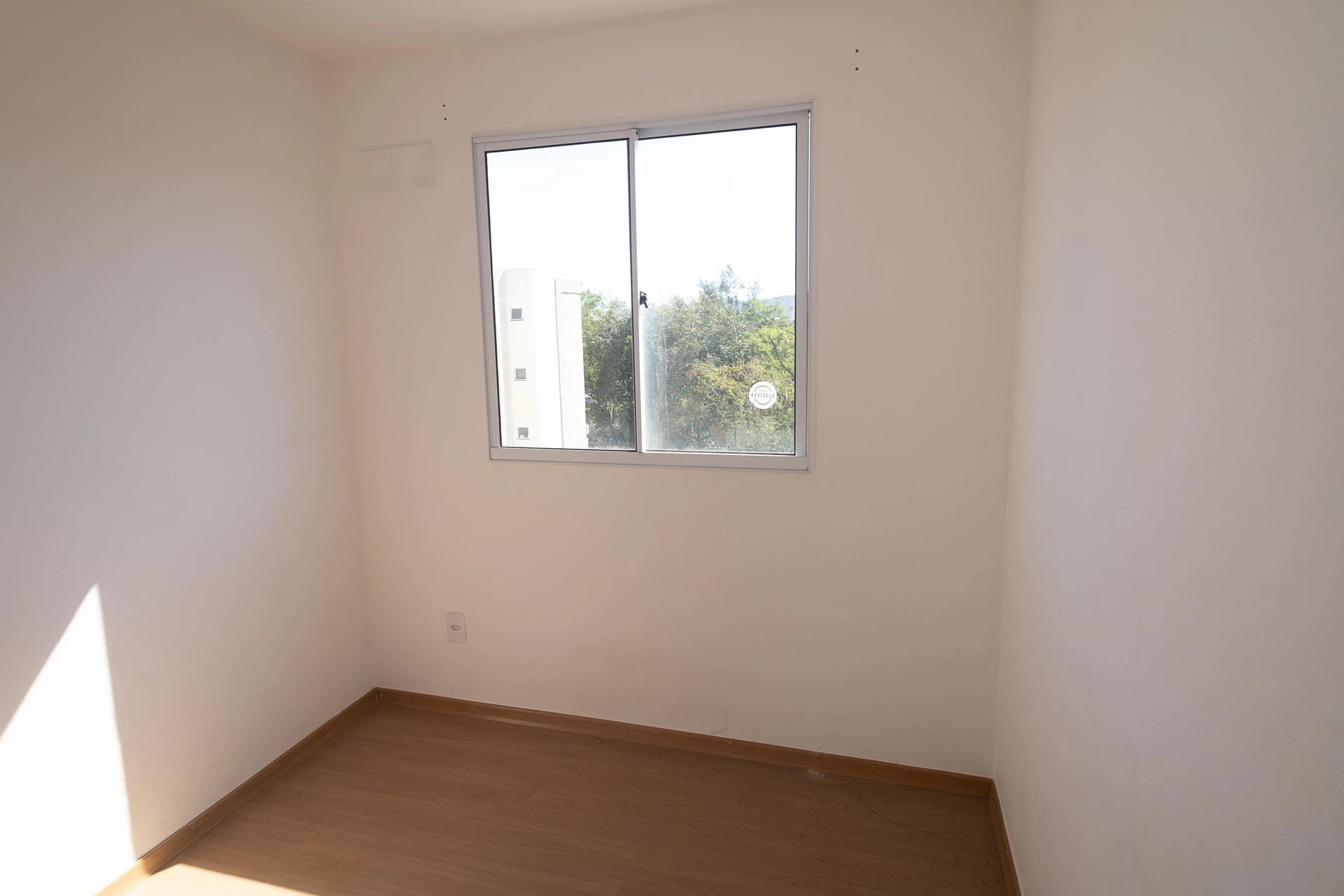 2-bedroom apartment with 1 bath and parking; pets ok — photo 14