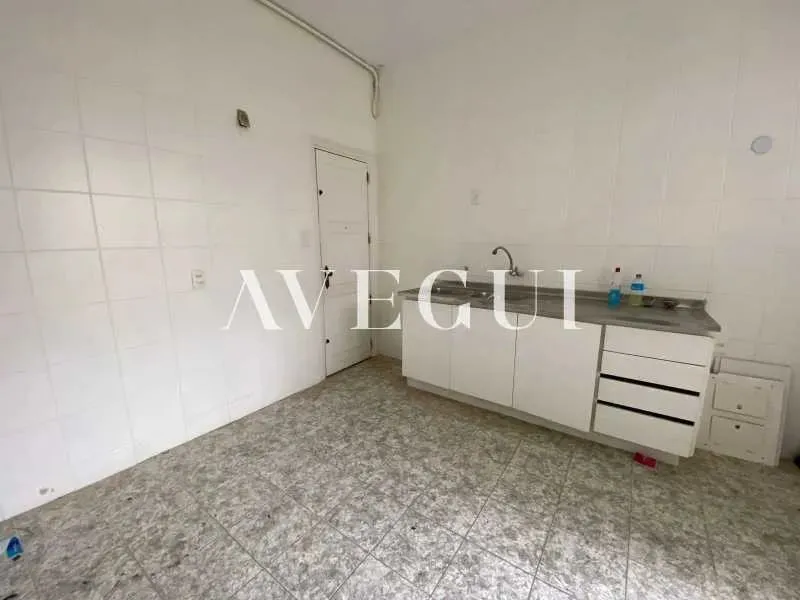 Residential apartment with 3 bedrooms and 2 bathrooms — photo 2
