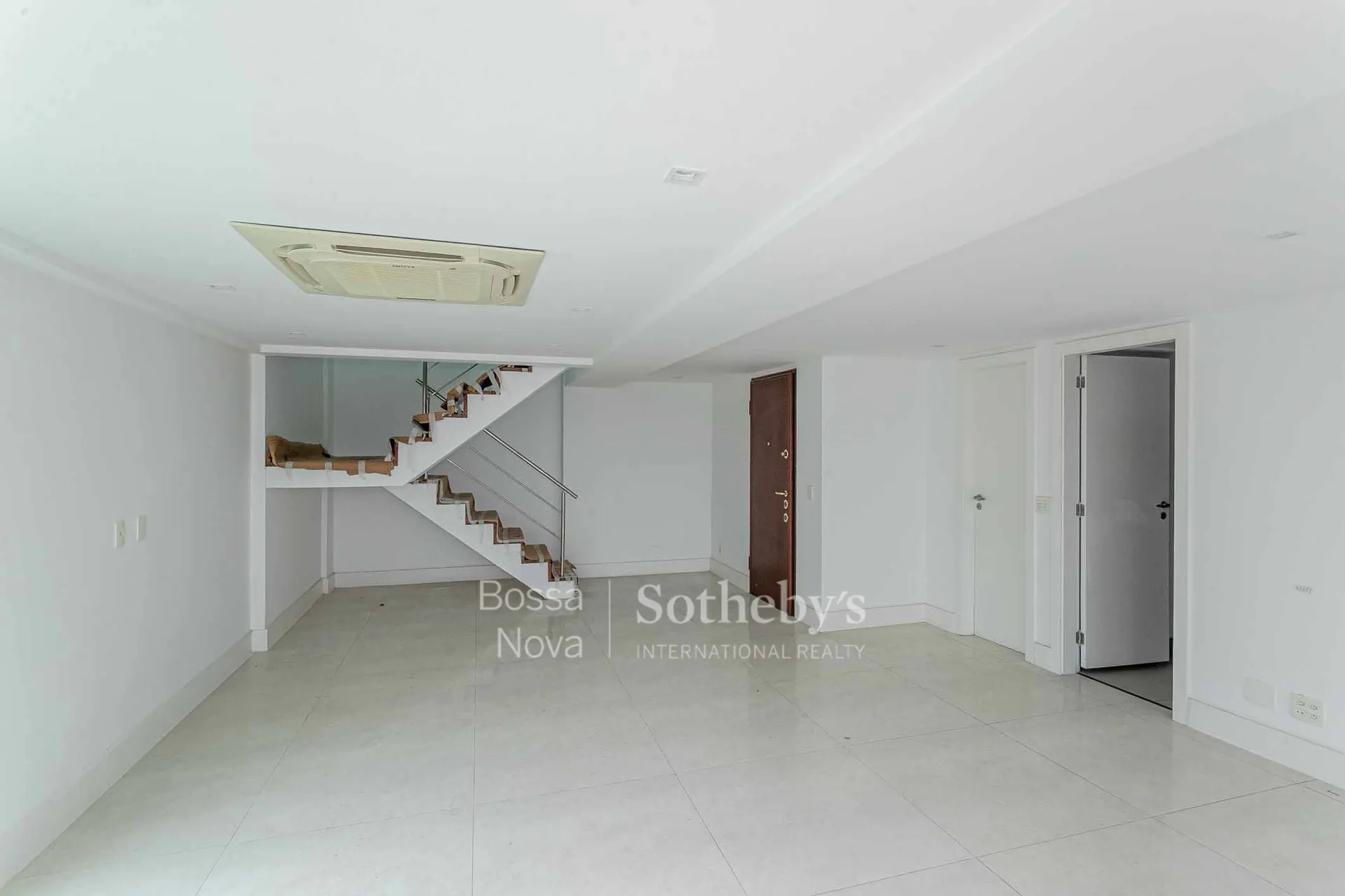 3-bedroom apartment with a private BBQ