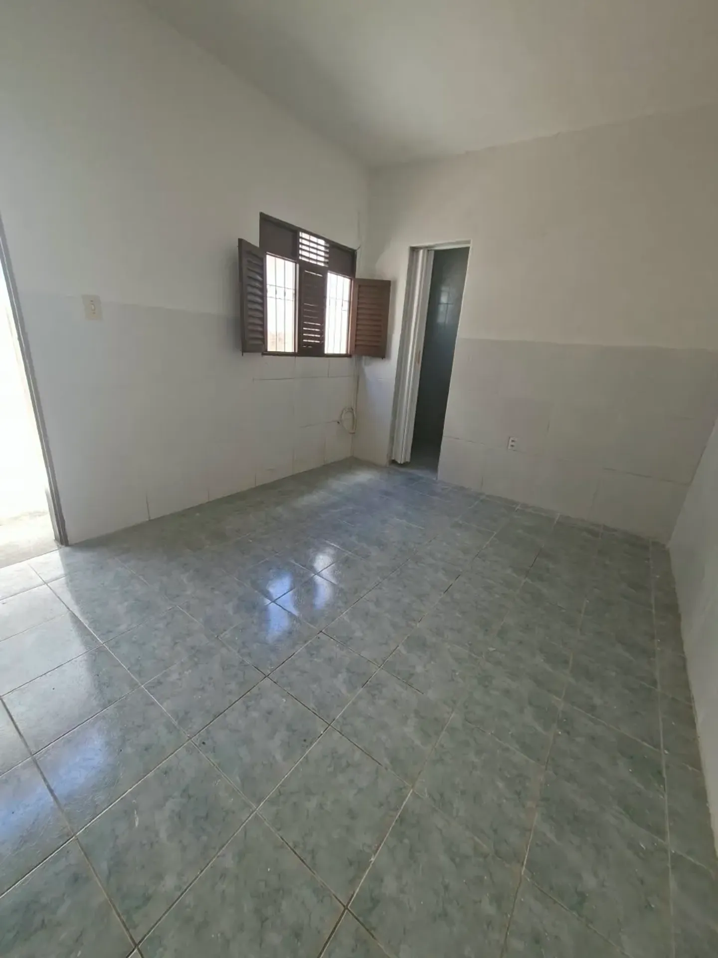 4-bedroom house, 2 with their own bathrooms, 200 m² — photo 35