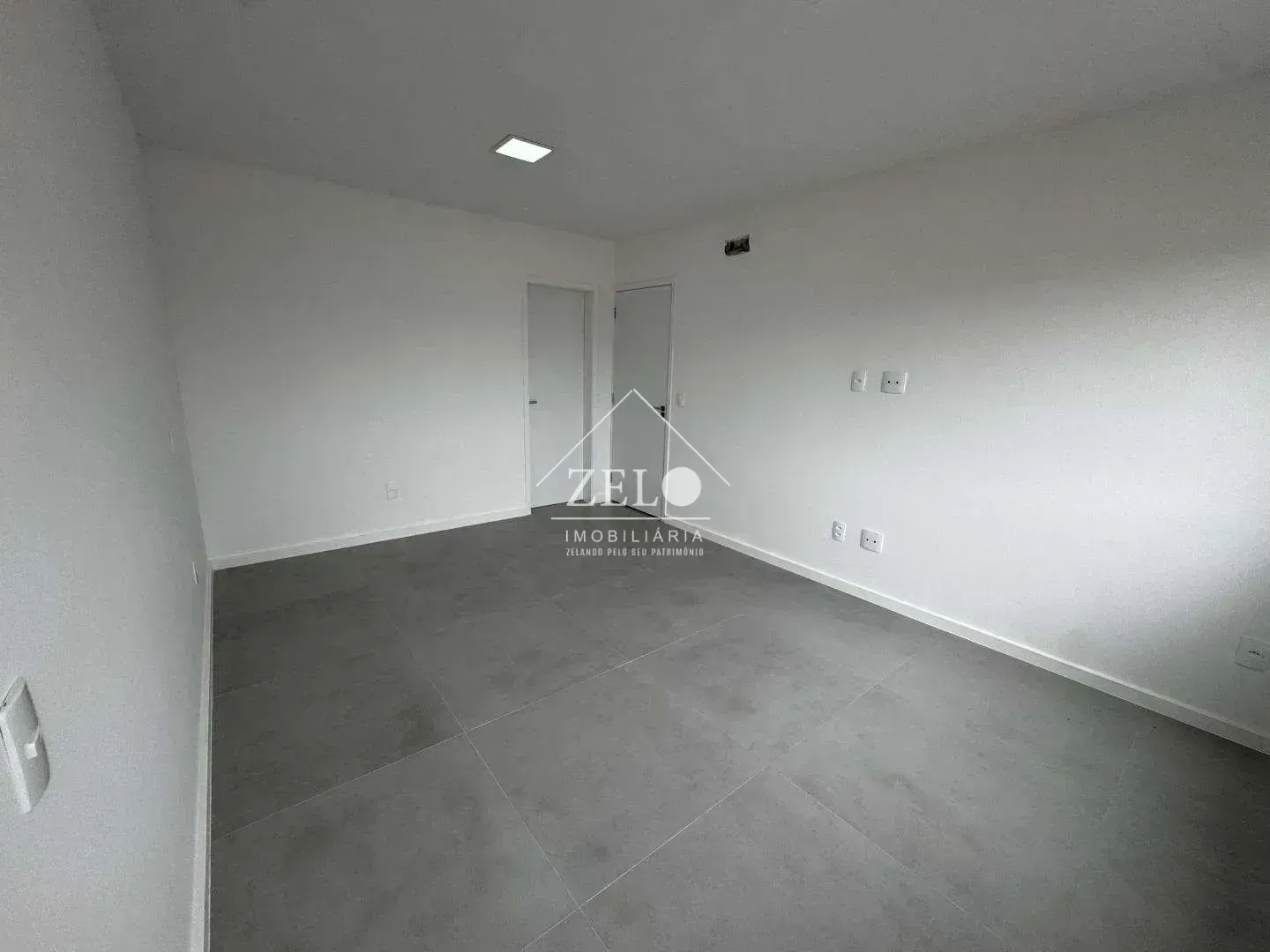 Casa com 4 quartos e 4 banheiros, cozinha integrada — photo 26