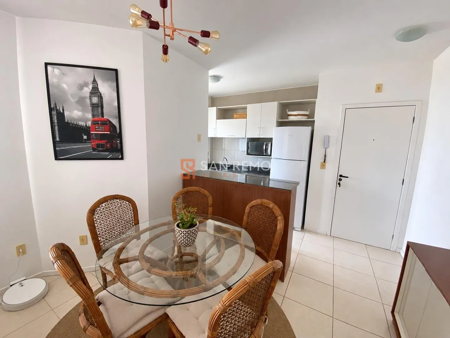 2-bedroom apartment with a washing machine — photo 15