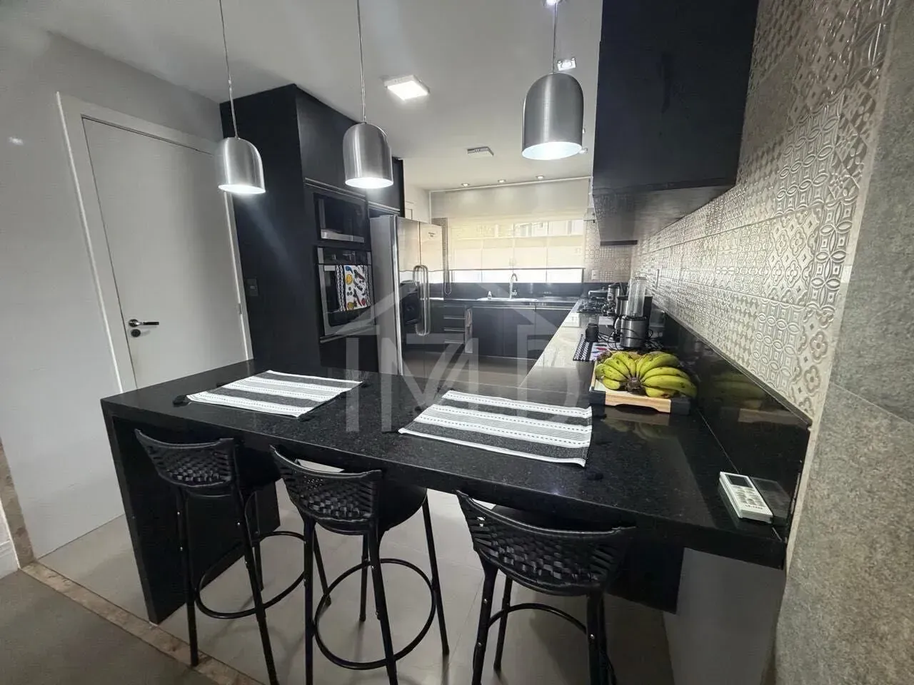 Unfurnished house with 4 bedrooms and 5 baths — photo 5