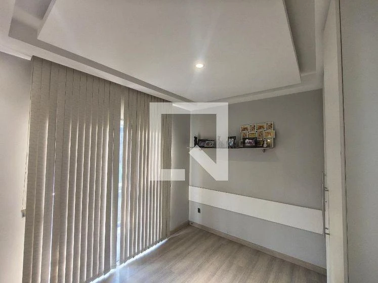 Dishwasher in a 4-bedroom house, 220 m² — photo 26