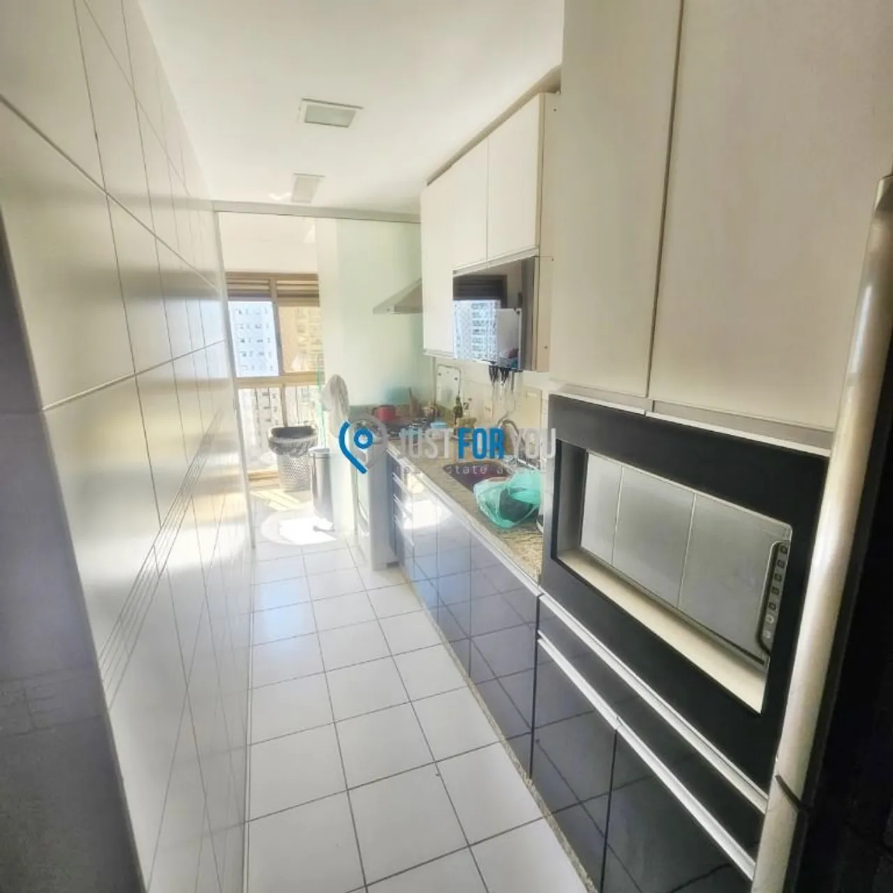 Apartamento mobiliado com 3 dormitórios e 146 m² — photo 6